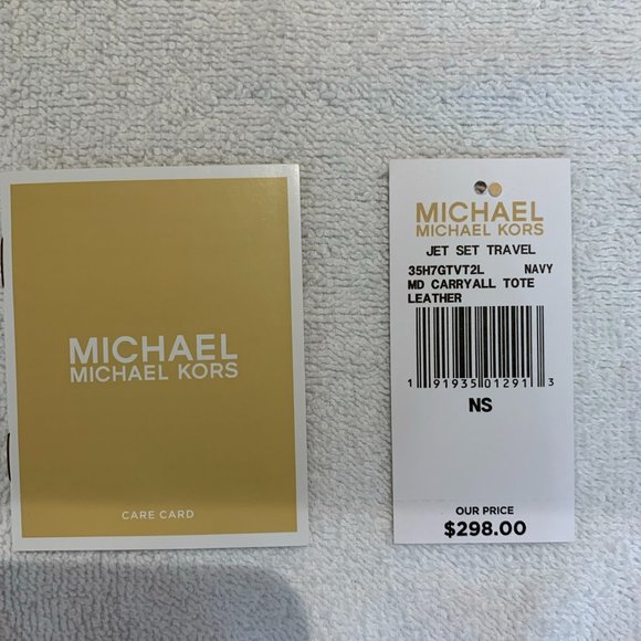 Michael Kors Women's Jet Set Travel Carryall Tote - Picture 9 of 9